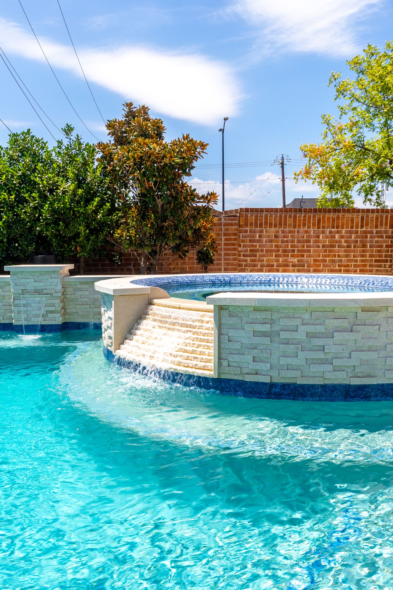 Custom pool project photo 16